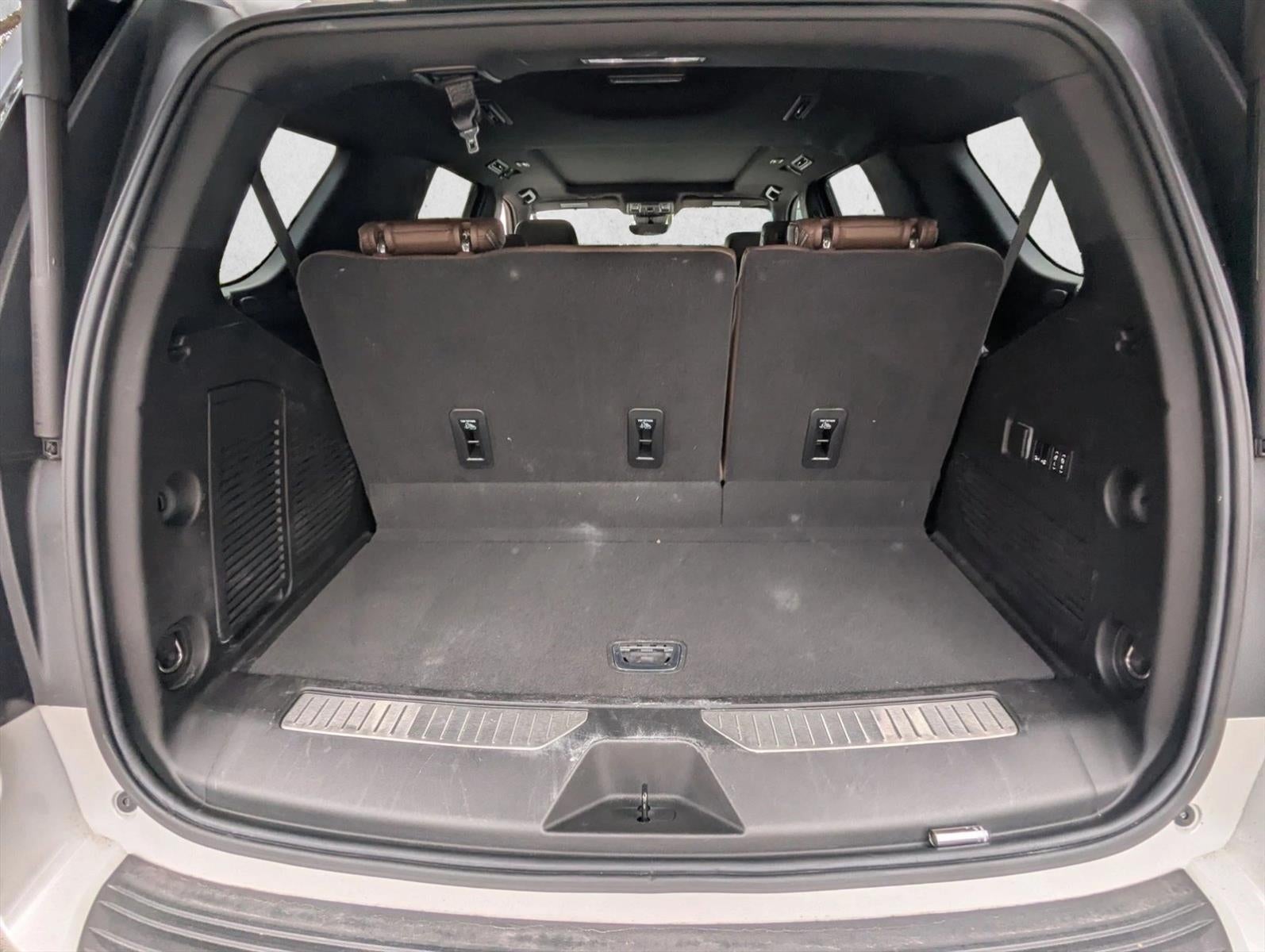 2023 Chevrolet Tahoe 4WD High Country