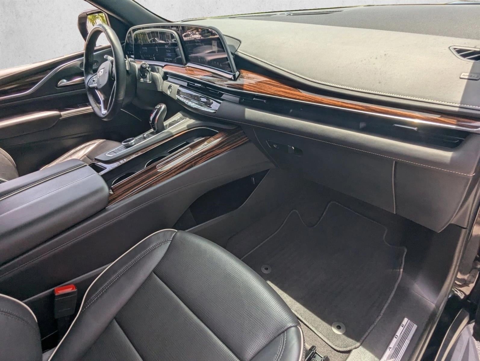 2023 Cadillac Escalade 4WD Premium Luxury