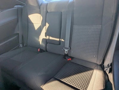 2019 Dodge Challenger SXT RWD