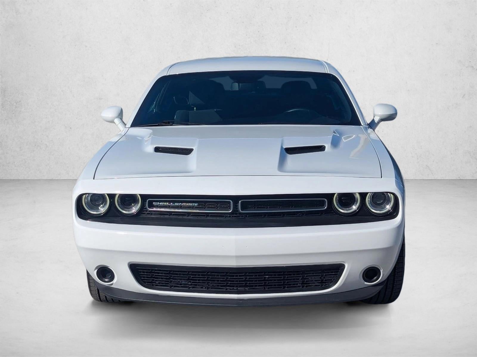 2019 Dodge Challenger SXT RWD