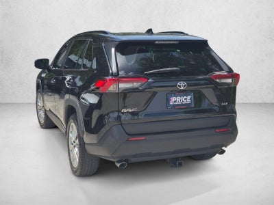2022 Toyota RAV4 XLE Premium FWD (Natl)
