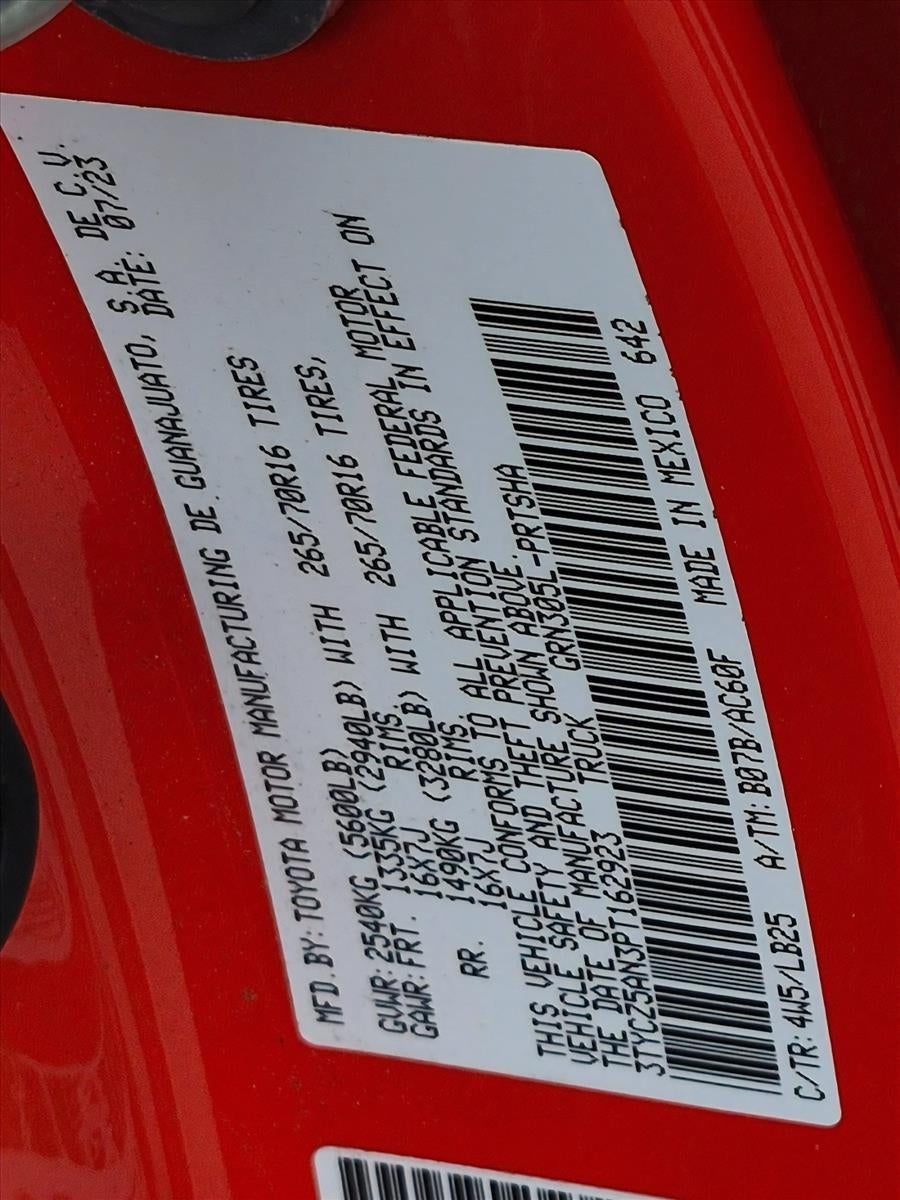 2023 Toyota Tacoma 4WD 4WD TRD Pro Double Cab 5' Bed V6 AT (Natl)