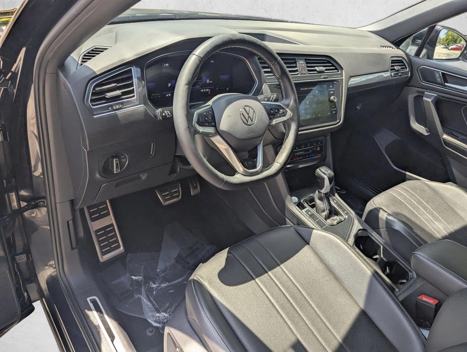 2023 Volkswagen Tiguan 2.0T SE R-Line Black FWD