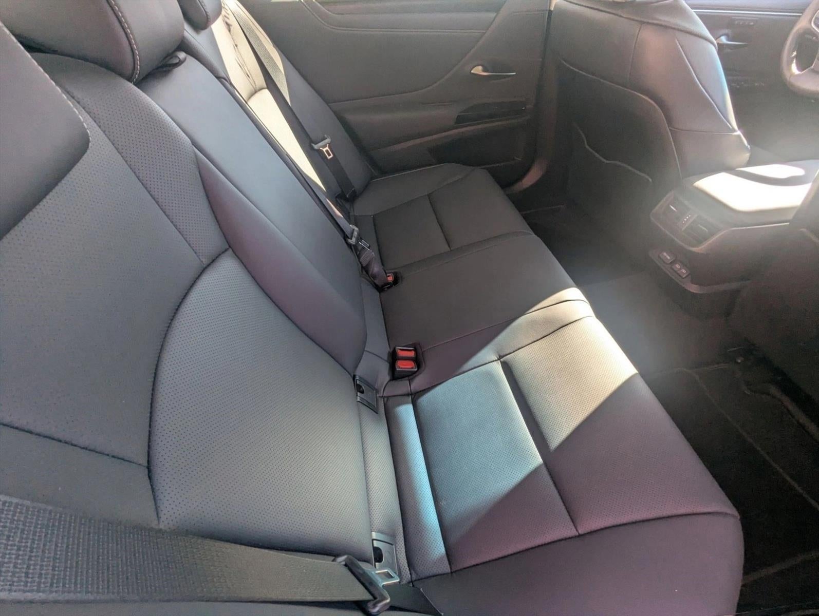 2023 Lexus ES 250 AWD