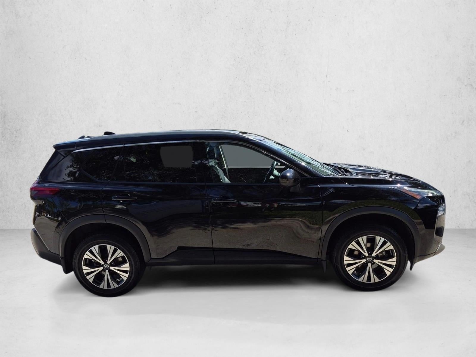 2021 Nissan Rogue AWD SV