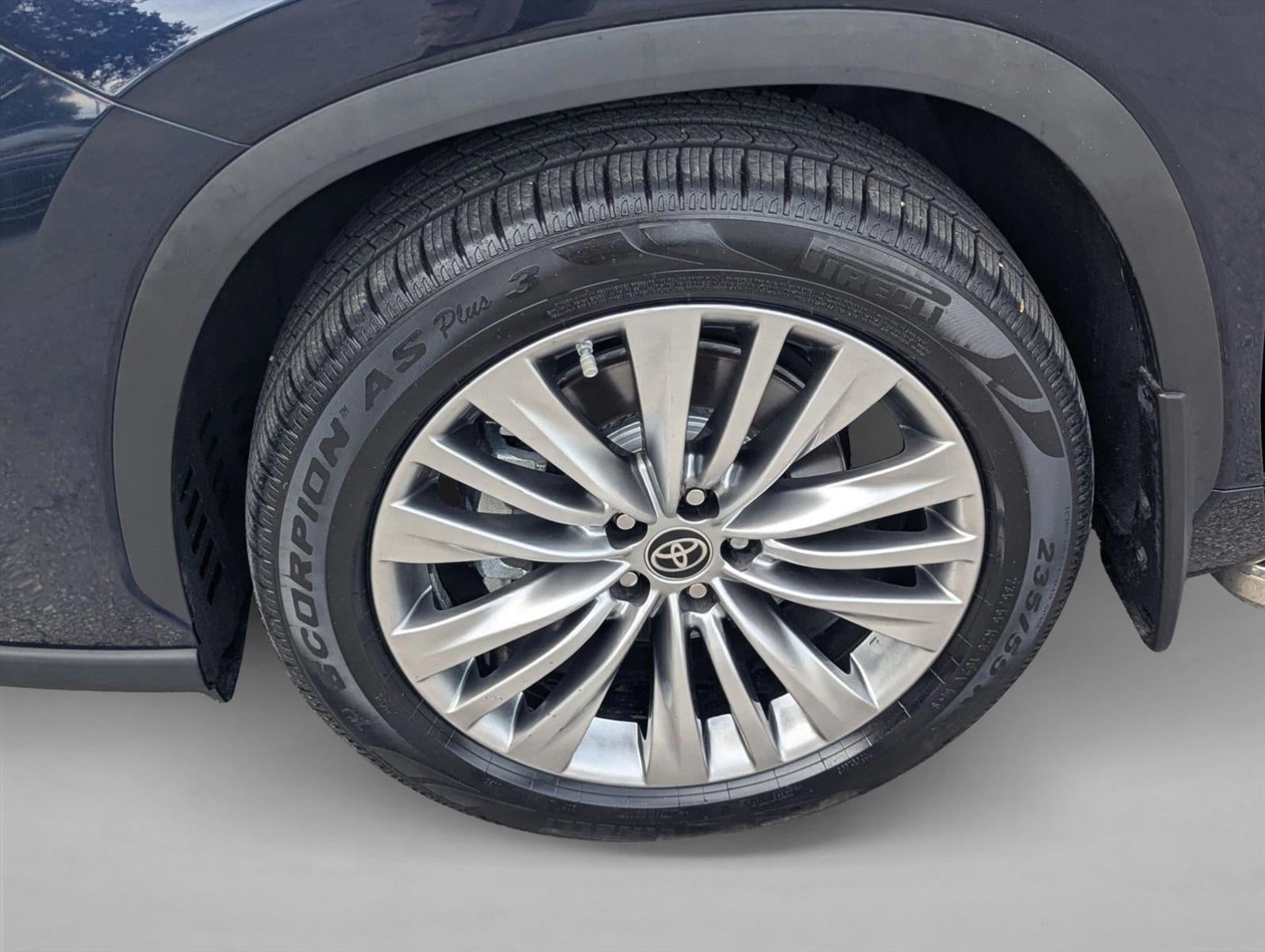 2022 Toyota Highlander Platinum AWD (Natl)