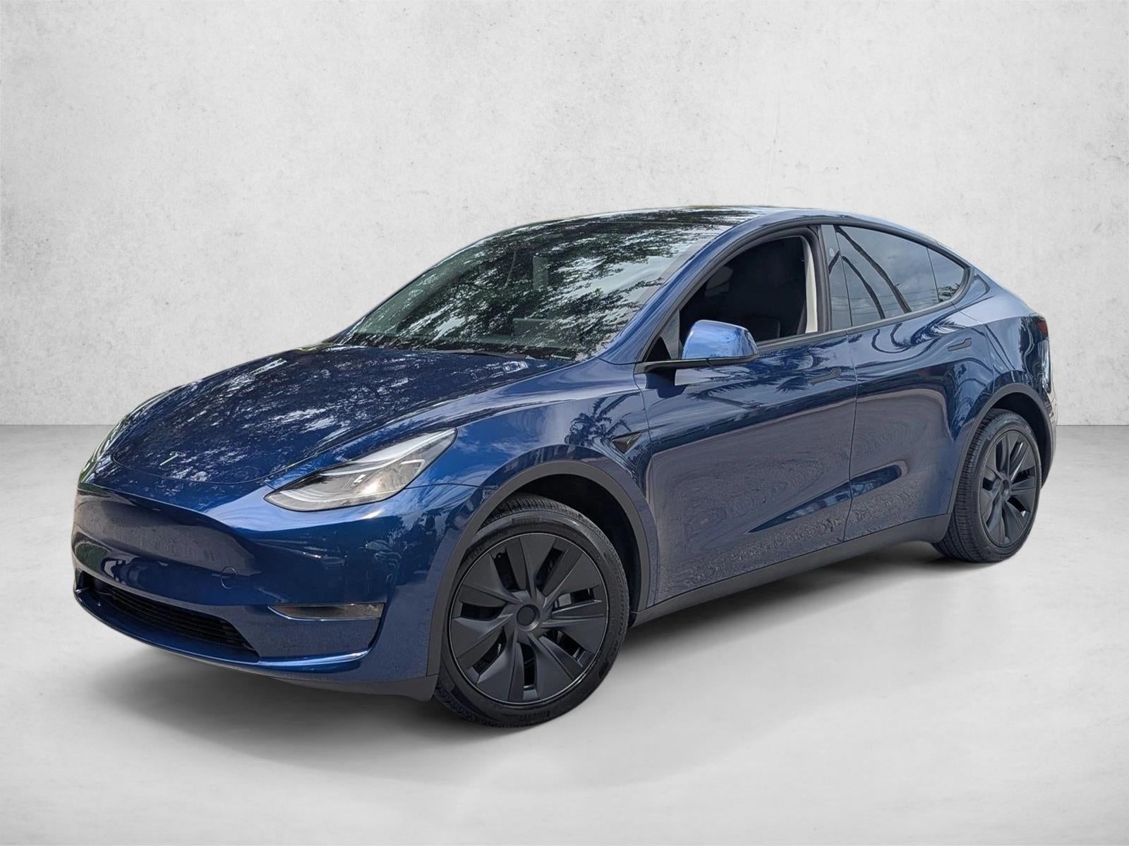 2025 Tesla Model Y Long Range AWD *Ltd Avail*