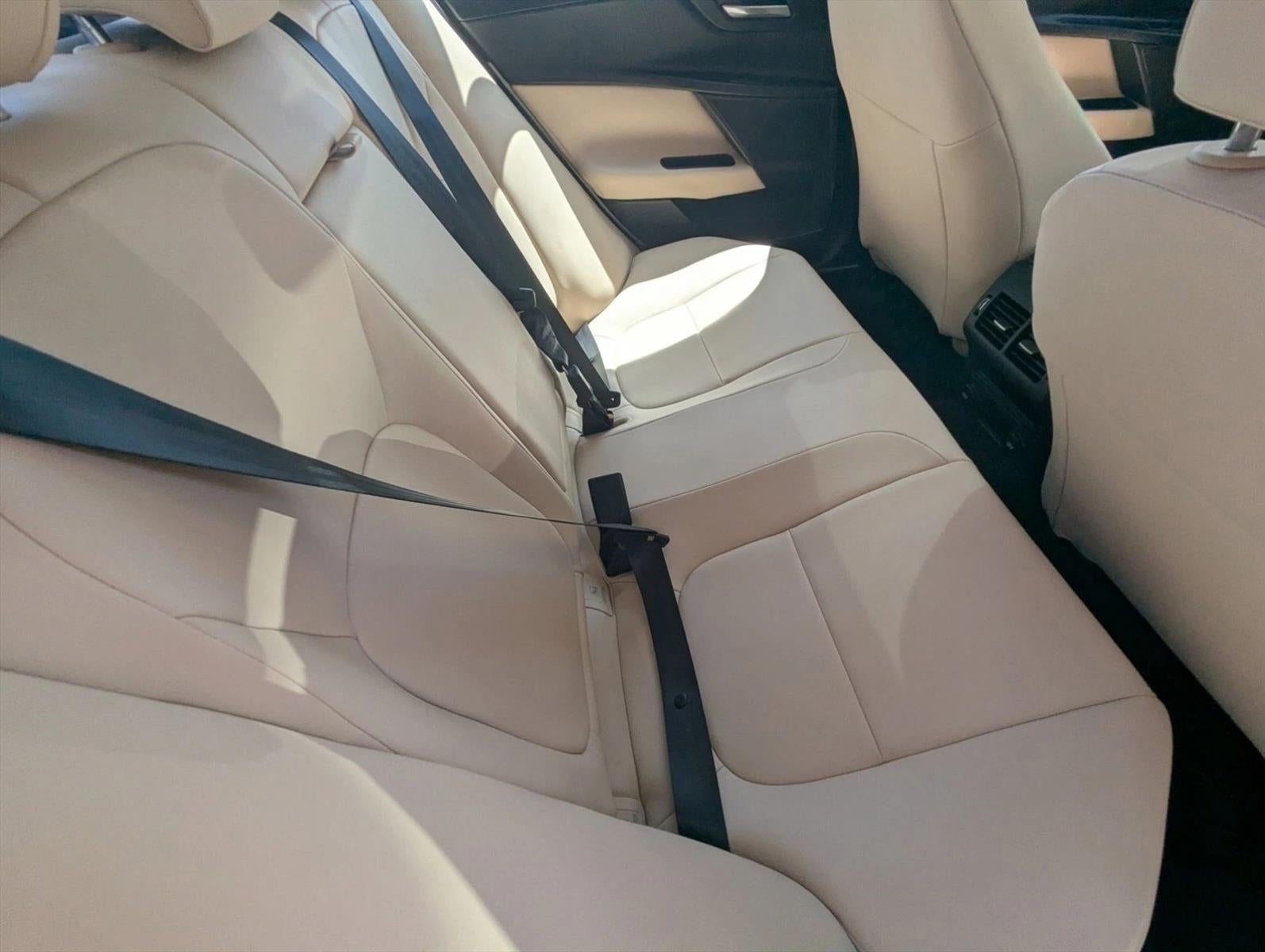 2017 Jaguar XE 25t RWD