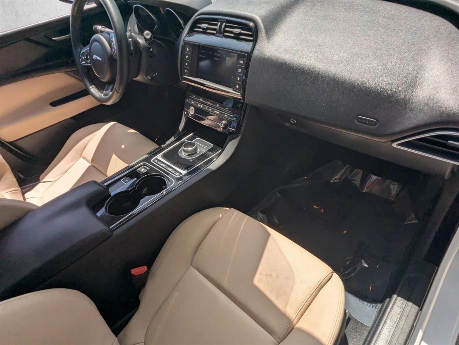 2017 Jaguar XE 25t RWD