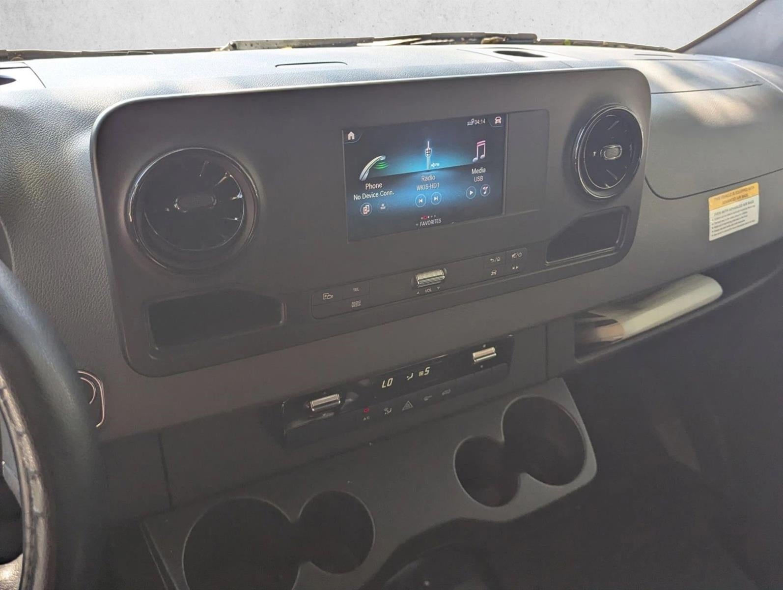 2023 Mercedes-Benz Sprinter Cargo Van 2500 Standard Roof I4 Gas 144" RWD