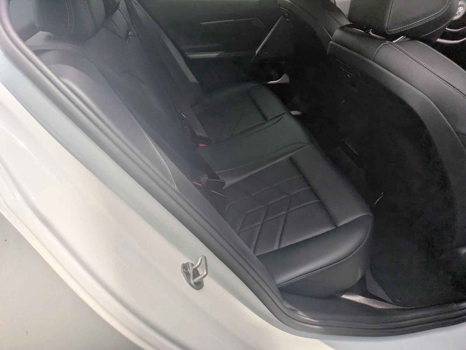 2024 BMW 530i Sedan