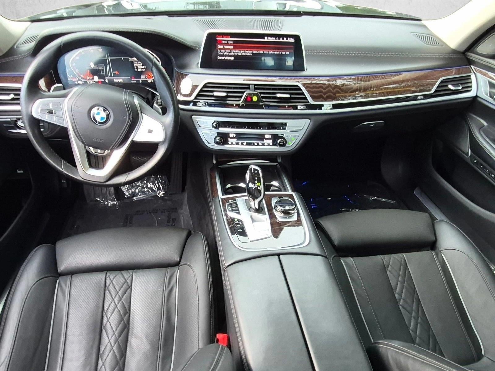 2021 BMW 750i xDrive Sedan
