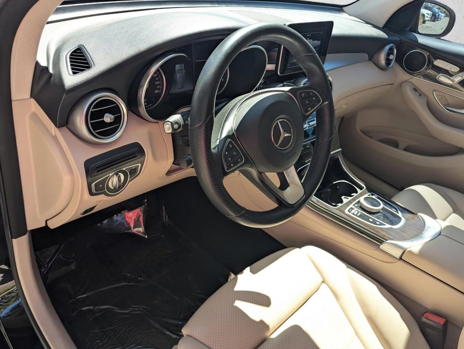 2019 Mercedes-Benz GLC GLC 300 SUV