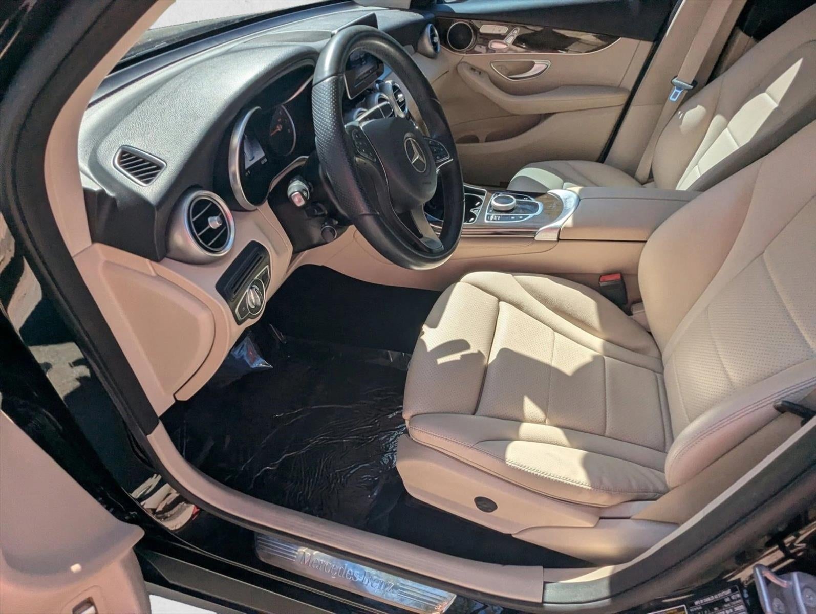 2019 Mercedes-Benz GLC GLC 300 SUV