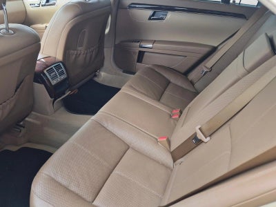 2007 Mercedes-Benz S-Class S 550 Sedan