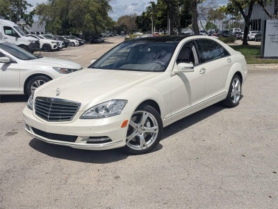 2013 Mercedes-Benz S-Class S 550 4MATIC® Sedan