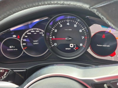 2018 Porsche Panamera 4 AWD