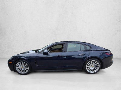 2018 Porsche Panamera 4 AWD