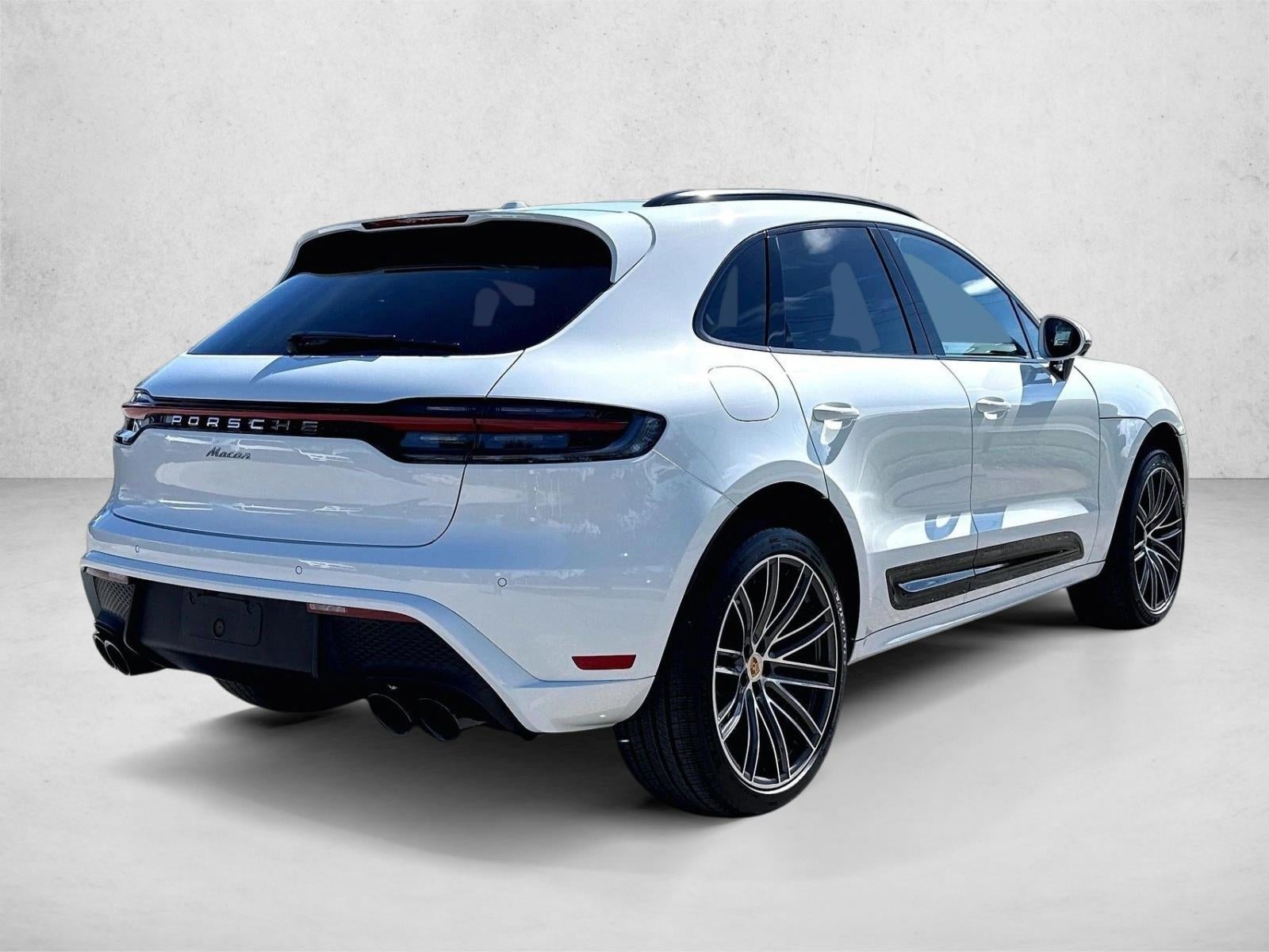 2023 Porsche Macan AWD