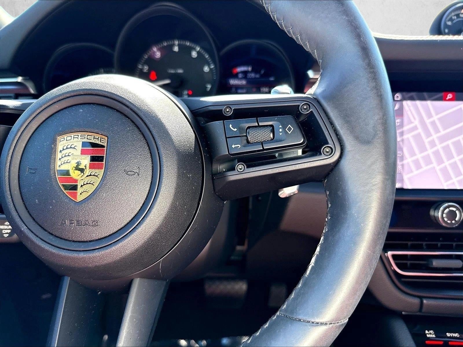 2023 Porsche Macan AWD