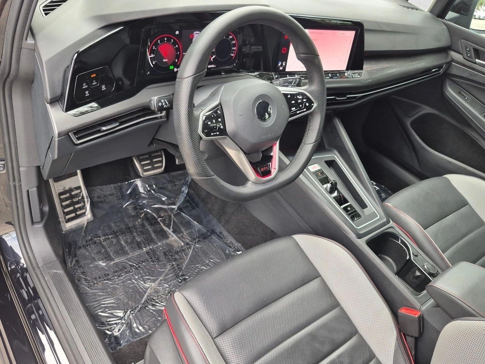 2022 Volkswagen Golf GTI 2.0T SE DSG