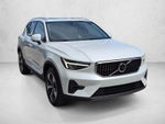 2025 Volvo XC40 B5 AWD Plus Bright Theme