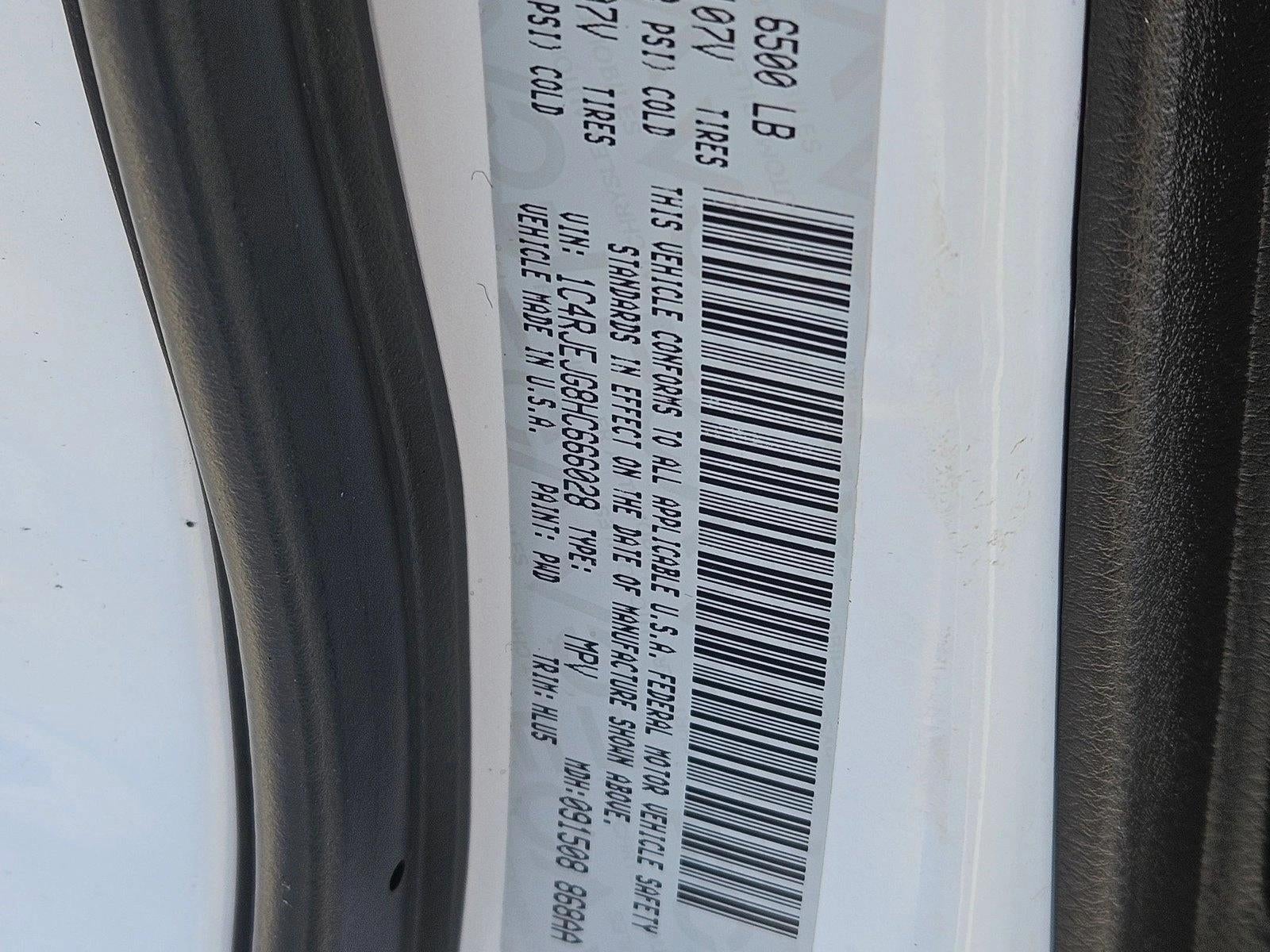 2017 Jeep Grand Cherokee Summit 4x2