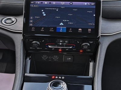 2023 Jeep Grand Cherokee Limited 4x2