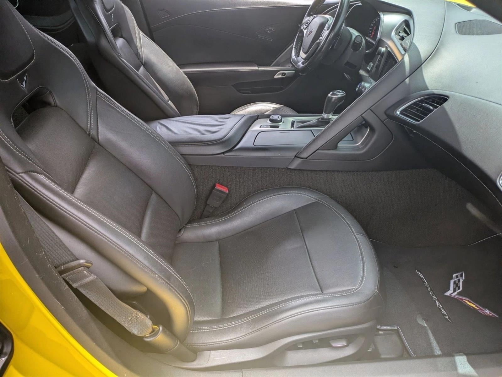 2017 Chevrolet Corvette Stingray Coupe Z51 2LT