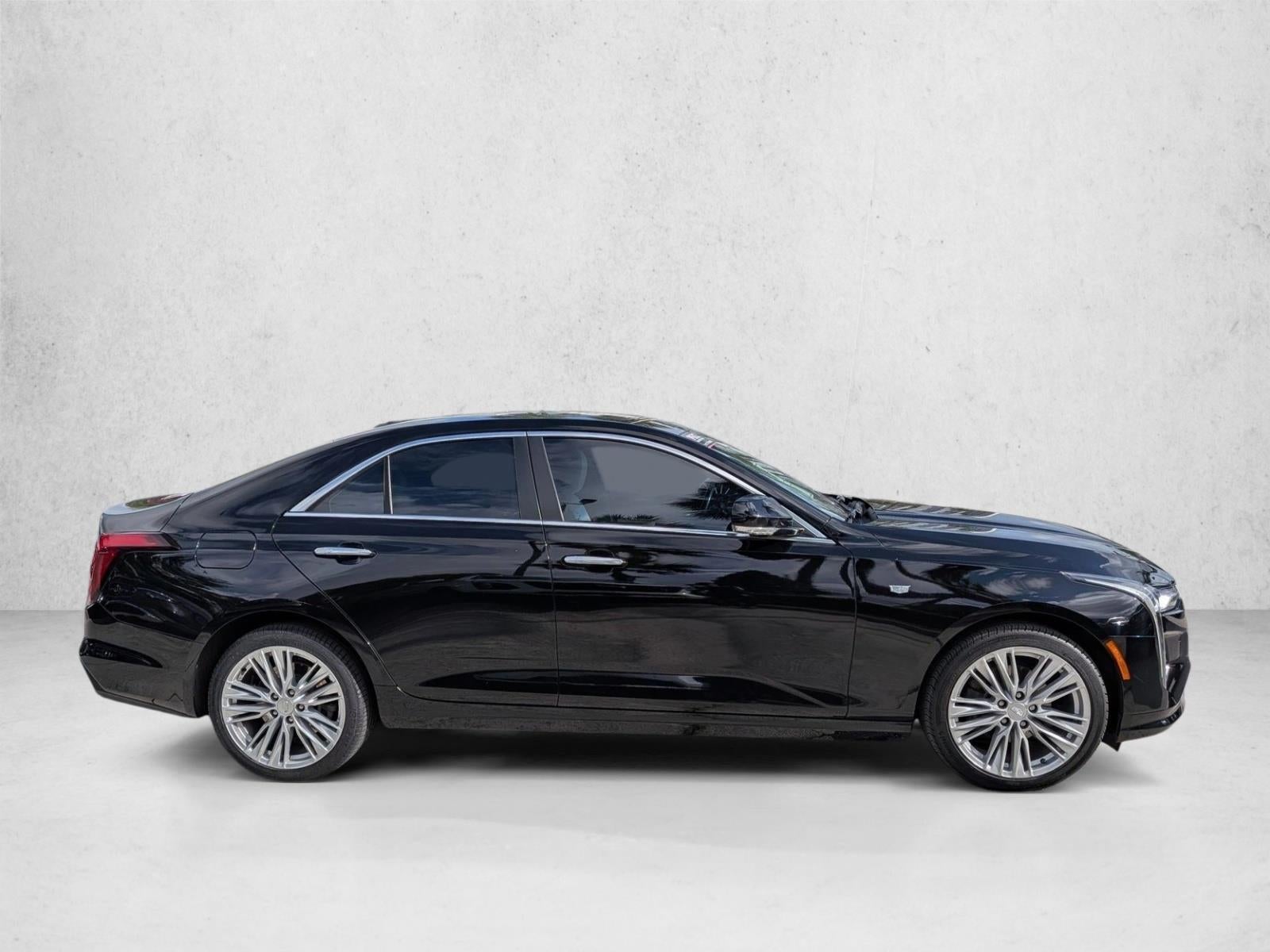 2023 Cadillac CT4 4dr Sdn Premium Luxury