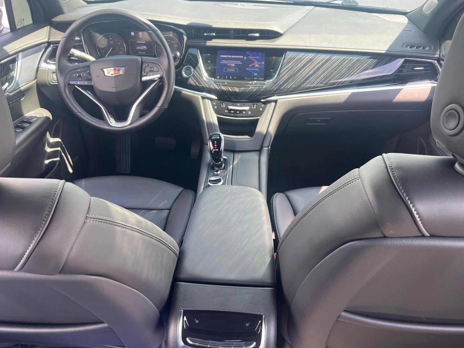2025 Cadillac XT6 FWD 4dr Premium Luxury