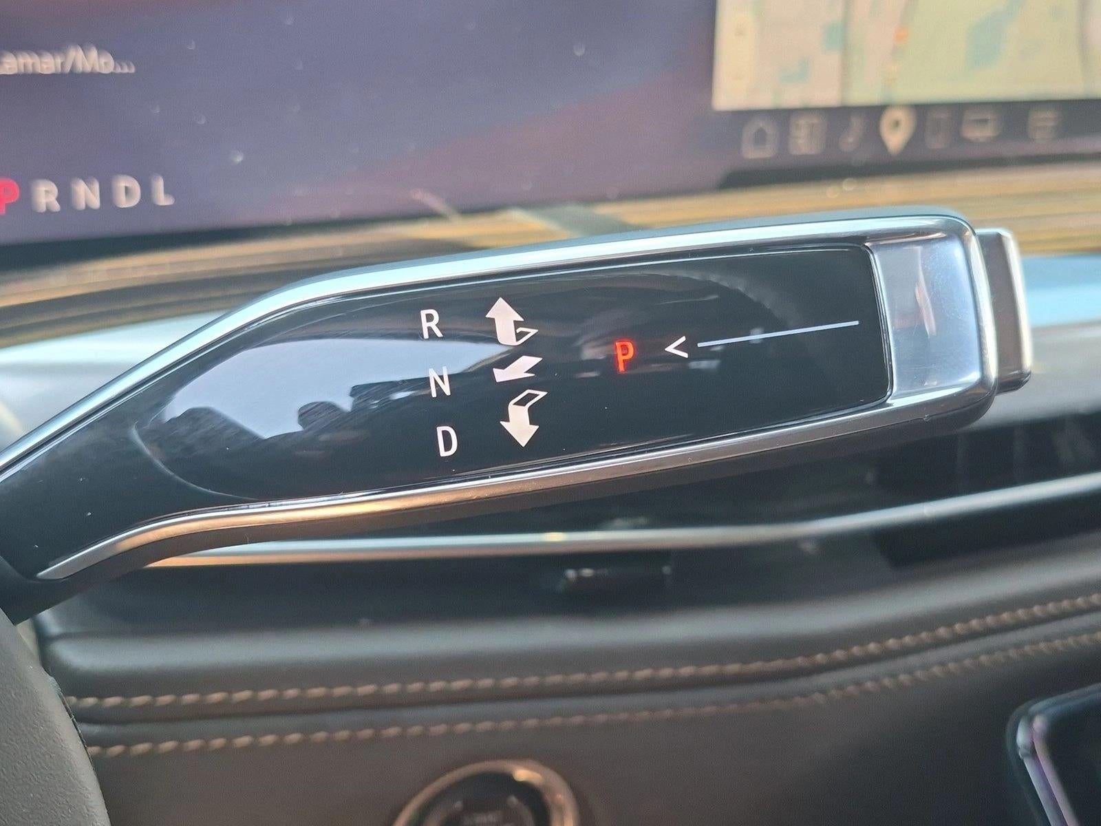 2025 Cadillac Escalade 4WD Premium Luxury