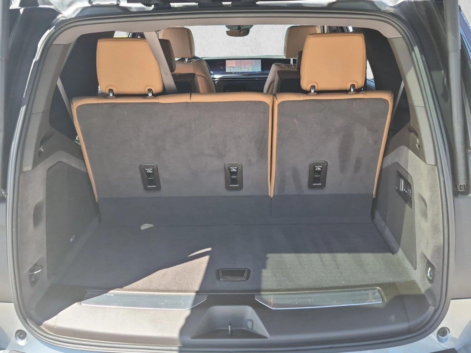 2025 Cadillac Escalade 4WD Premium Luxury