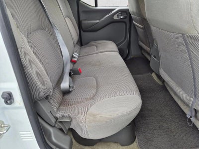 2017 Nissan Frontier Crew Cab 4x2 SV V6 Auto