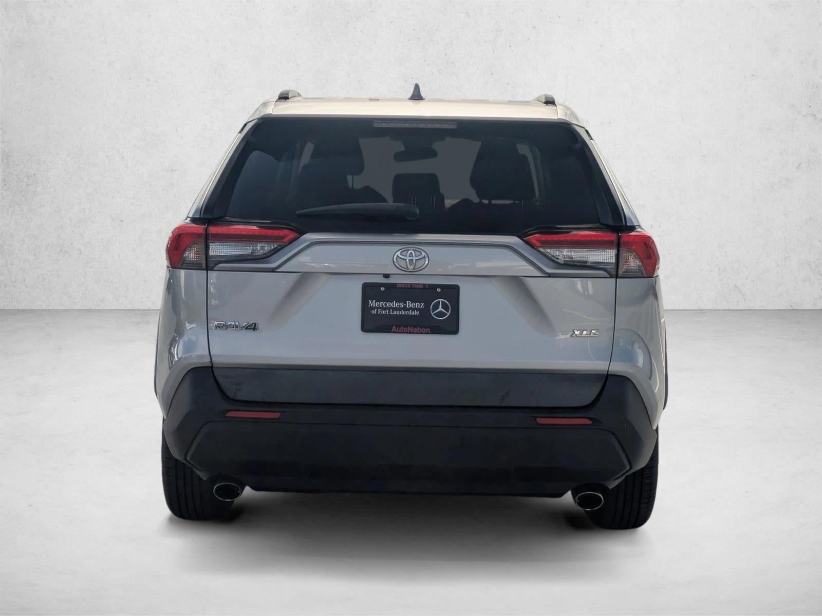 2020 Toyota RAV4 XLE FWD (GS)