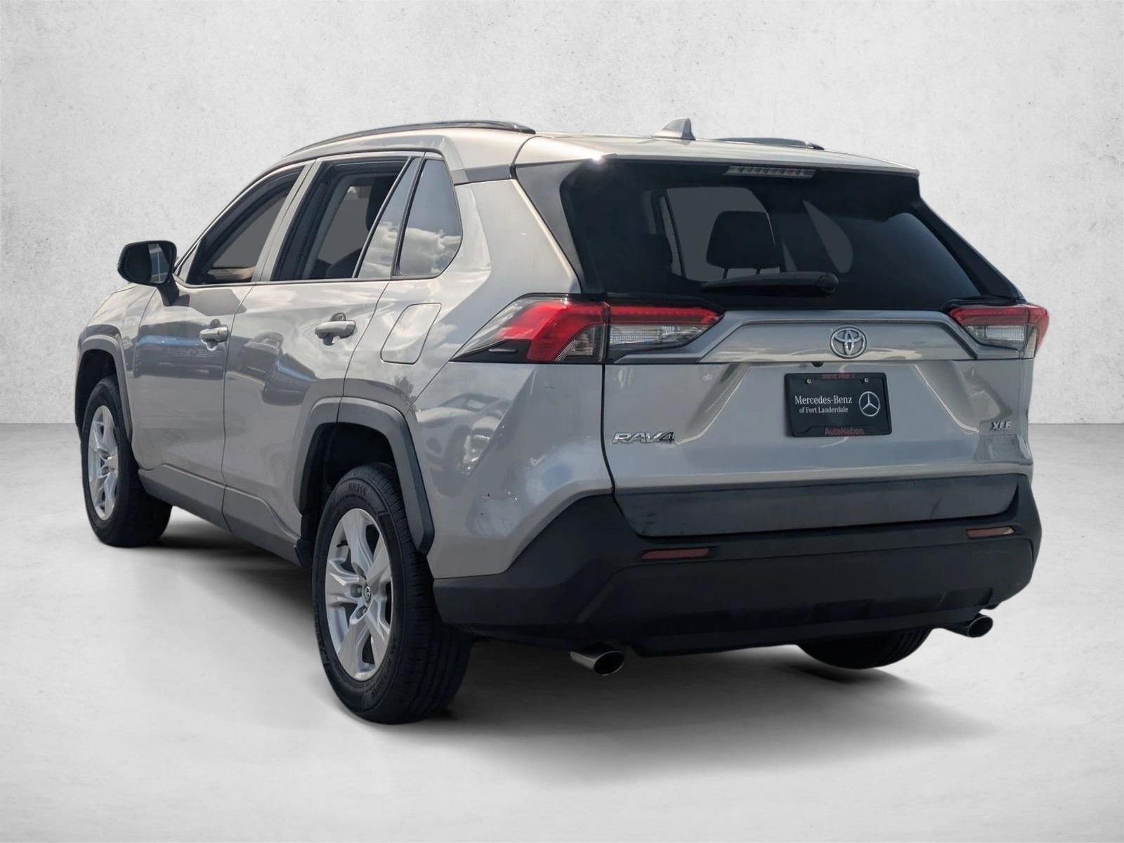 2020 Toyota RAV4 XLE FWD (GS)