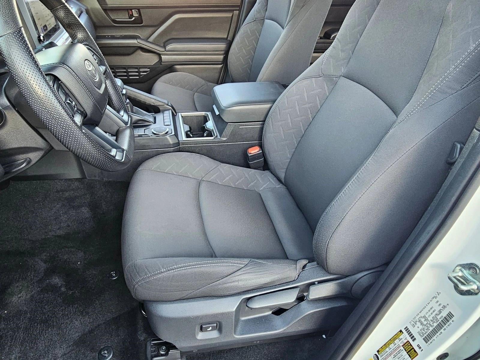 2024 Toyota Tacoma 2WD 2WD SR5 Double Cab 5' Bed AT (Natl)