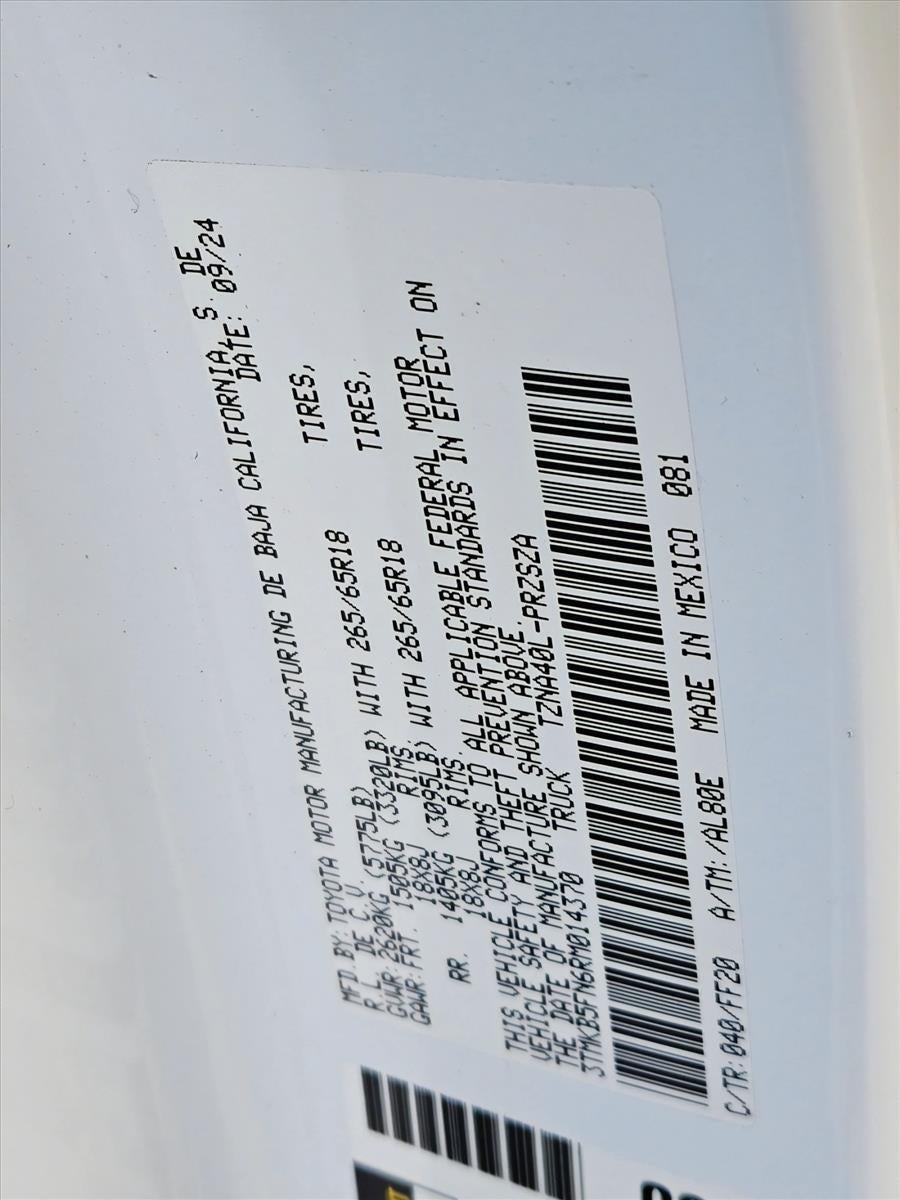 2024 Toyota Tacoma 2WD 2WD SR5 Double Cab 5' Bed AT (Natl)