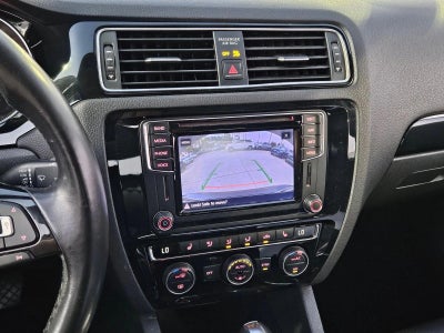 2017 Volkswagen Jetta 1.8T SEL Auto