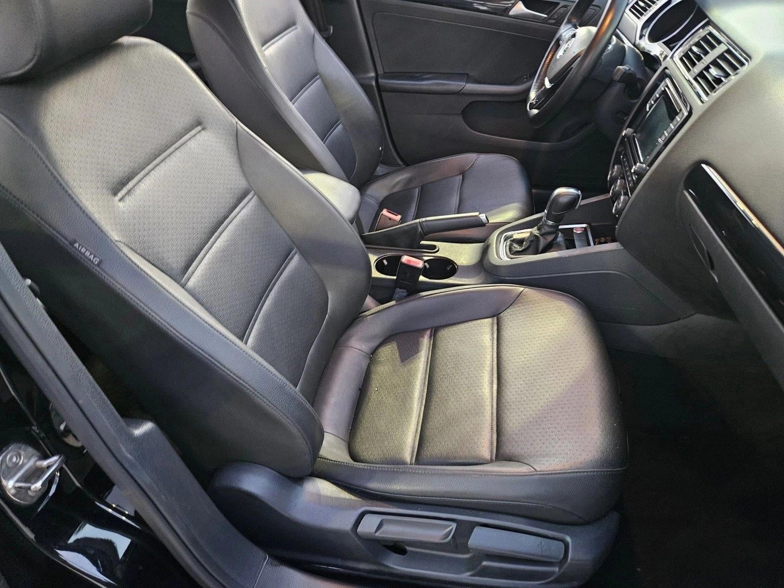 2017 Volkswagen Jetta 1.8T SEL Auto