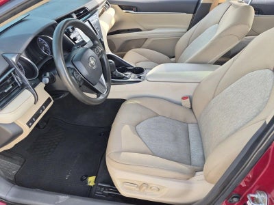 2019 Toyota Camry Hybrid LE CVT (Natl)