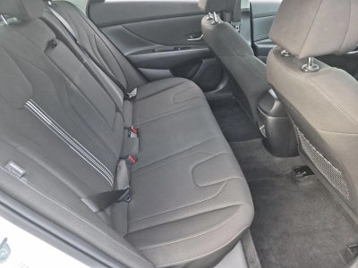 2024 Hyundai ELANTRA SEL IVT