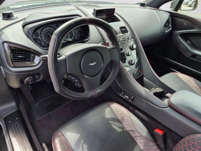 2015 Aston Martin Vanquish 2dr Cpe
