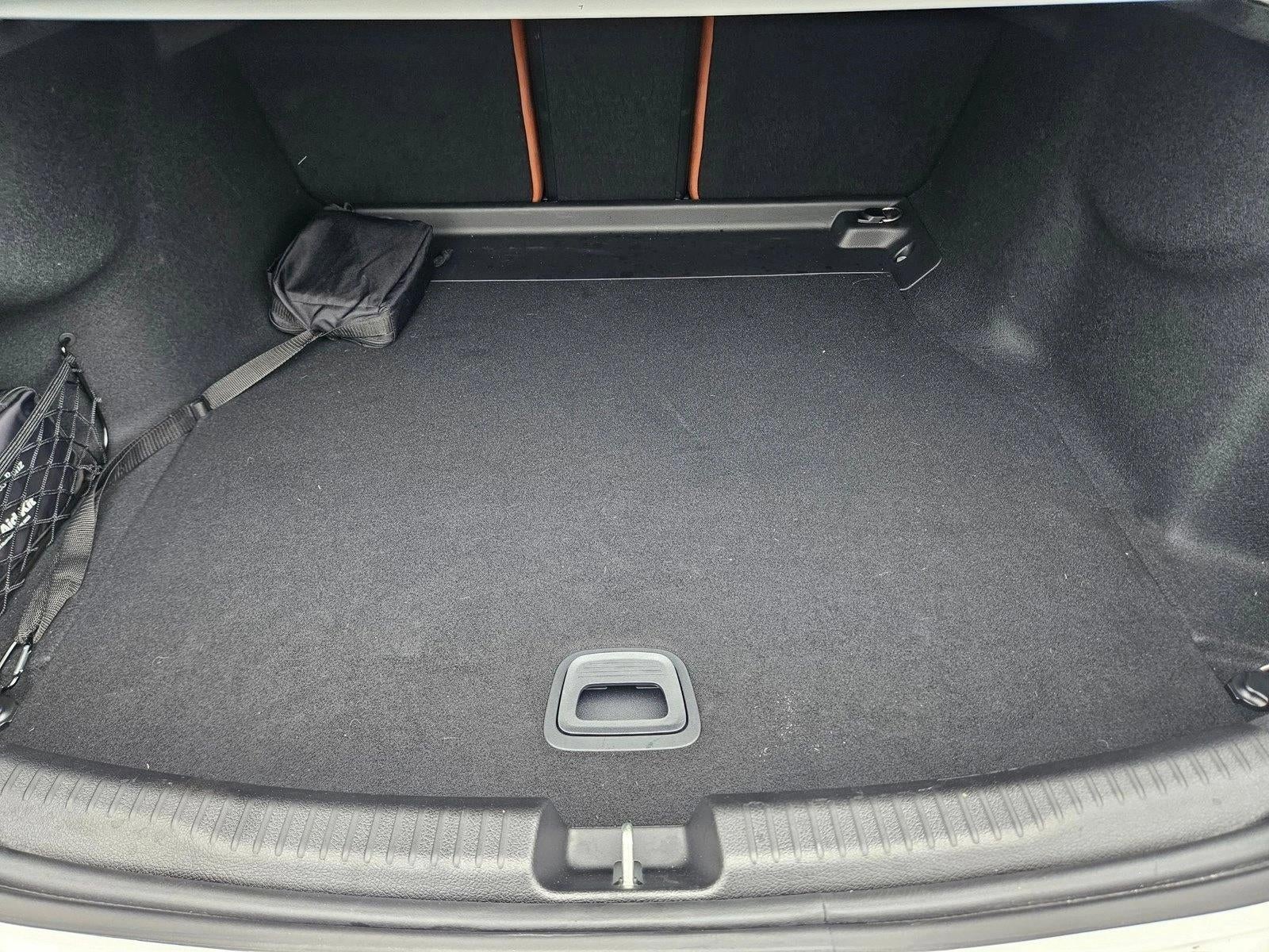 2025 Mercedes-Benz C-Class C 300 Sedan