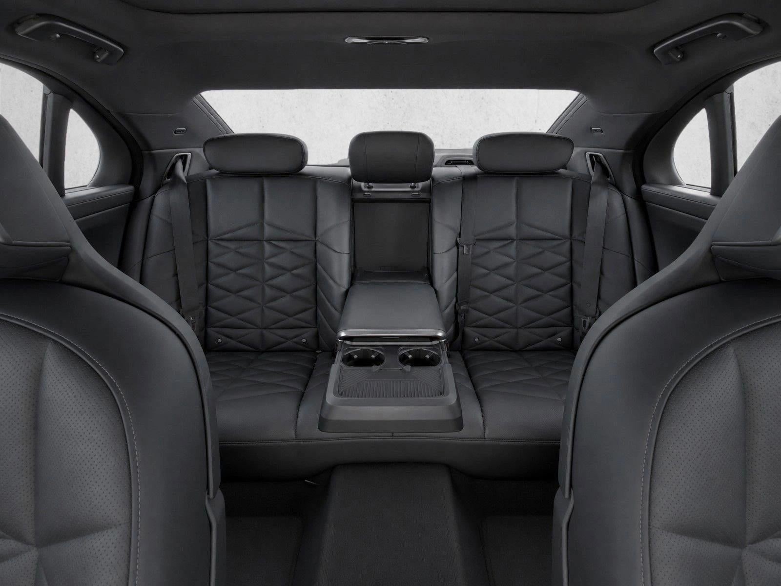 2023 BMW 740i Sedan