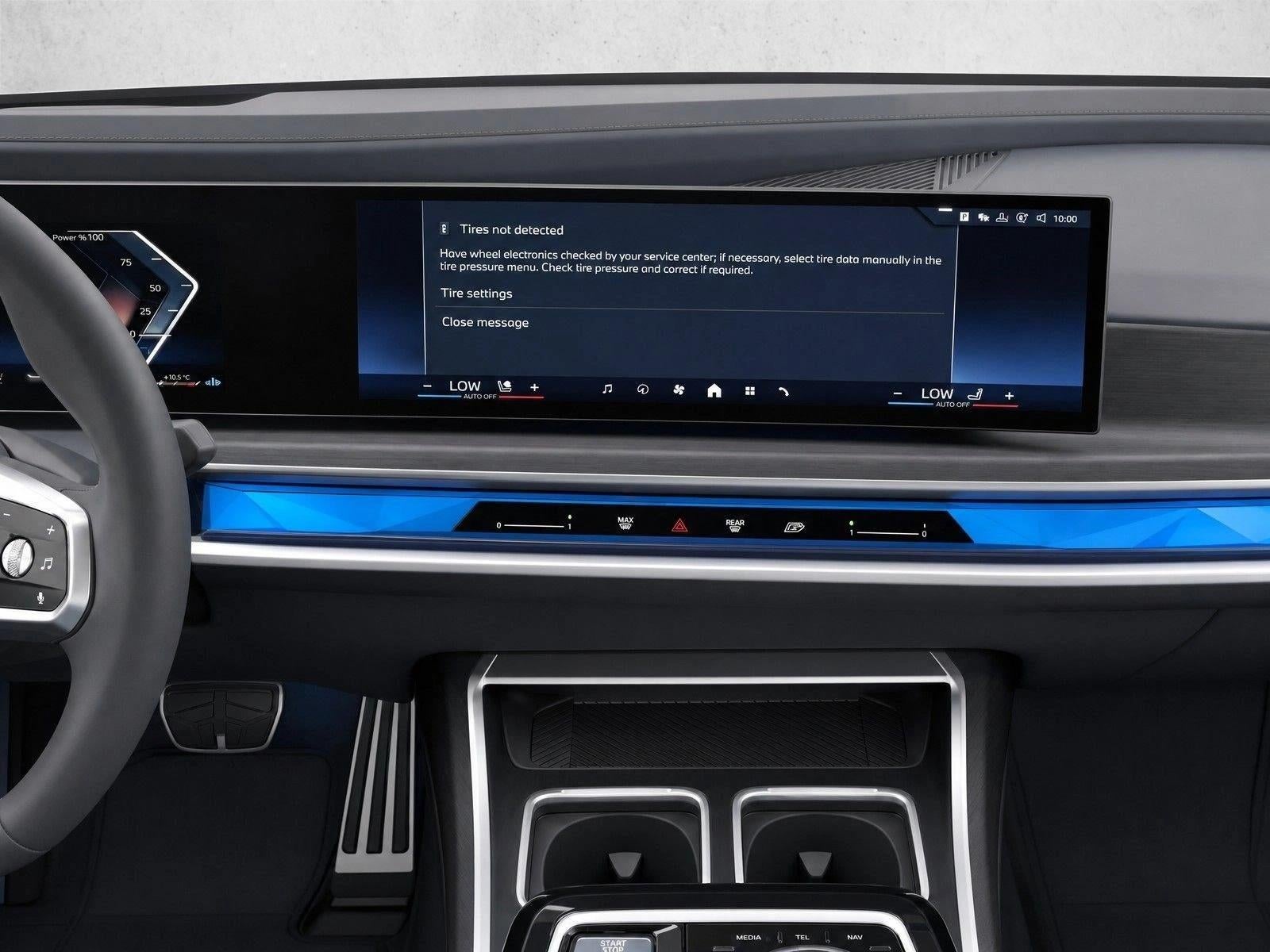 2023 BMW 740i Sedan