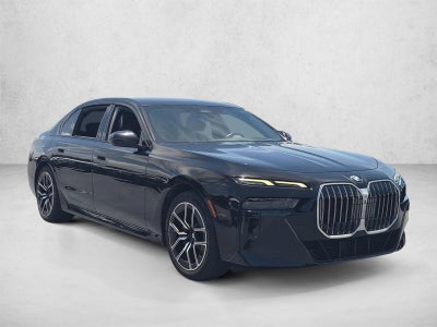 2023 BMW 740i Sedan