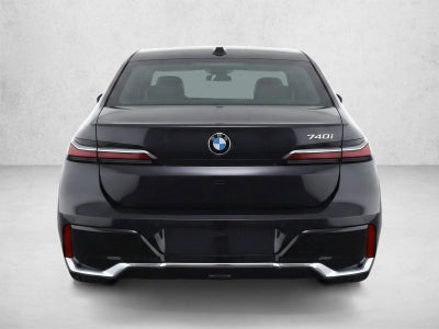 2023 BMW 740i Sedan