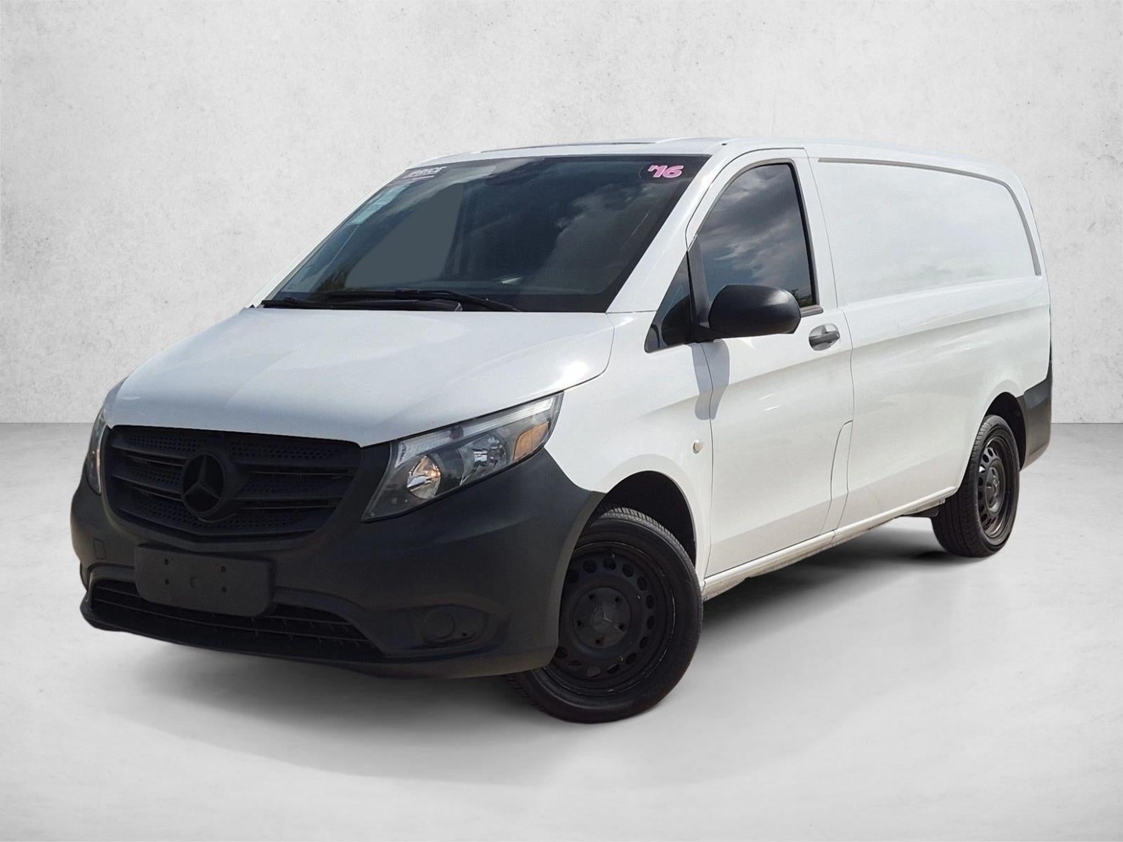 2016 Mercedes-Benz Metris Cargo Van RWD 126"