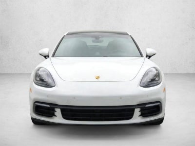 2018 Porsche Panamera 4 AWD